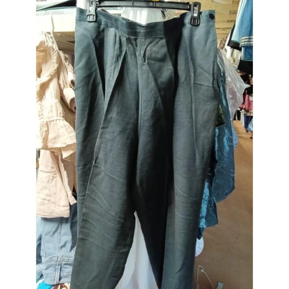 NW-1  Stephanie Thomas dress pants